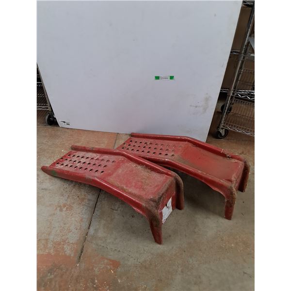 *Heavy Duty Car Maintenance Ramps 36" x 12" x 10", Cannot Ship