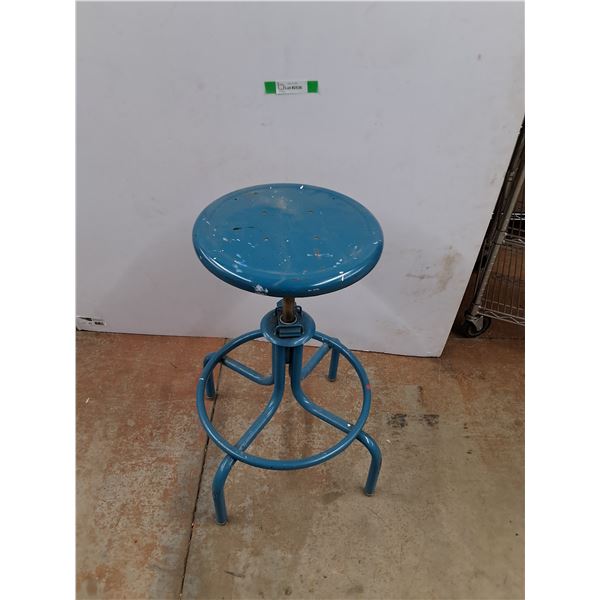 *28"  Tall Metal Stool, Cannot Ship