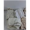 Image 2 : (5)  Bed Sheets 88" x 70"