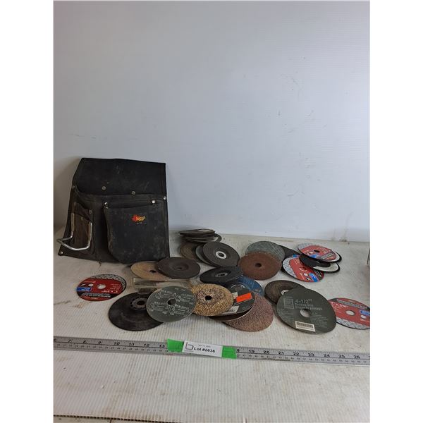 Tool Pouch, Various Sanding Discs