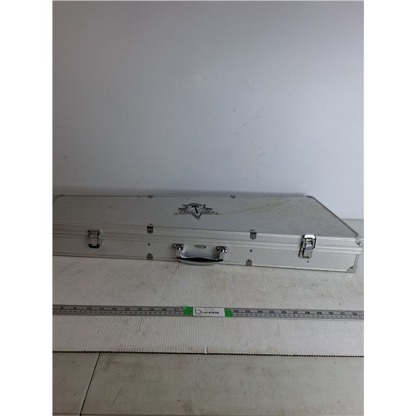 Small Guitar Case 32 x12 x4 