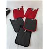 Image 2 : (17) Potholders