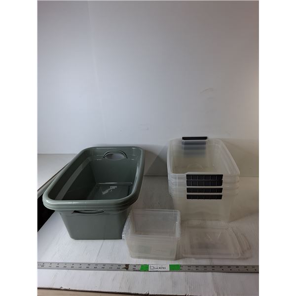 (8) Plastic Containers Up to 21" x 13" x 7.5" & (2) Lids