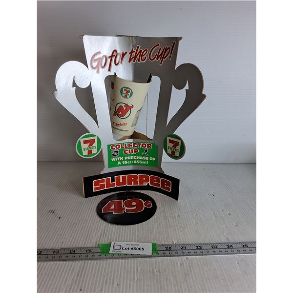 New Jersey Devil Collector Cup - Cannot Authenticate