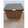 Image 1 : * Wooden Storage Box w/Castors - 21.5x17x17" - Pickup Only