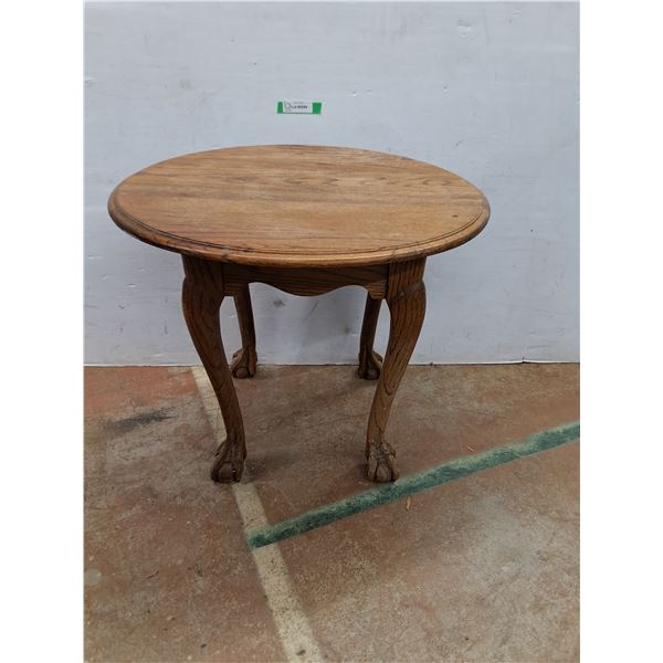 *Wooden Coffee Table 25.5" x 22" x 21.5", Cannot Ship