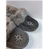 Image 3 : Urban Trail Moccasin Shoes - Ladies Size 9