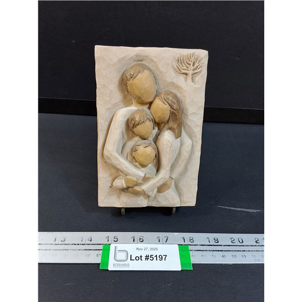 Willowtree "Family" Home Decor w/Metal Stand - 4" x 7"