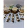 Image 3 : Various Tea Cup & Saucers & Collector Spoons