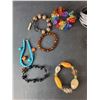 Image 3 : (12) Bracelets