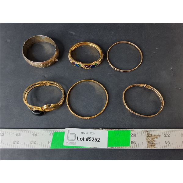 (6) Bangles/Bracelets