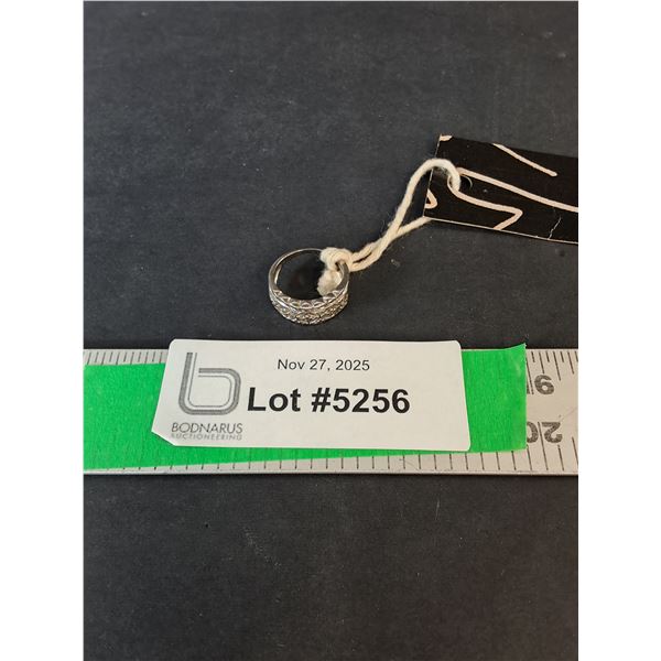 Women's .925 Silver Ring- 6