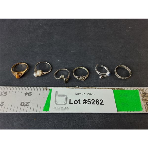 (6) Women's Rings- 6, 6.5 & Adjustable