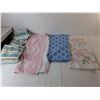 Image 2 : (4) Bath Towels, (6) Hand Towels, (6) Face Cloths
