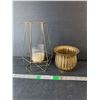 Image 1 : Hanging Candleholder 11"& Brass Planter