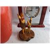Image 5 : 10L Jerry Can, Circa Quartz Desk Clock, Carved Wood Decor, Martini Coat Hook