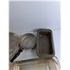 Image 4 : Mixer Beaters Attachments, Cupcake Trays, Small Frying Pan, Glass Baking Pans, Loaf Pans