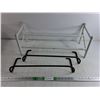 Image 1 : Extending Shoe Rack 24" x 9" x 10" (Folded), Metal Rods , Pickup Preferred