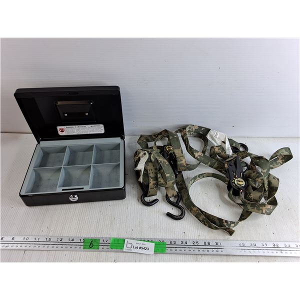 Locking Jewelry Case, (2) Ratchet Straps