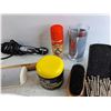 Image 3 : Workpro Hammer, Precision Screwdrivers, JBL Speaker, Shoe Brush, Hair Styling Gel, Hair Trimmer