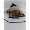 Image 3 : Duramark 7 1/4" Circular Saw- Powers On As Is