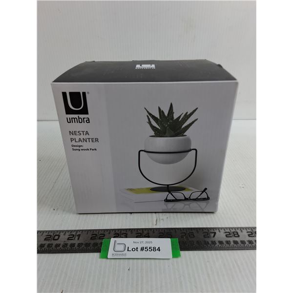 In Box Umbra "Nesta Planter" - Appears Unused