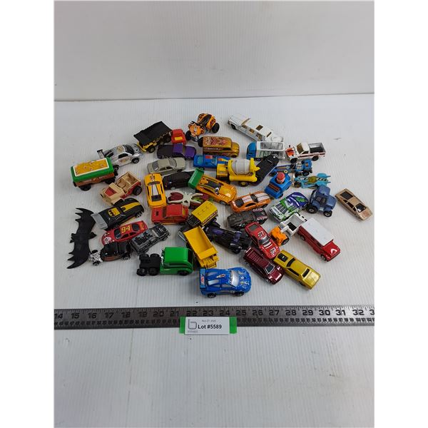Large Quantity of Assorted Mostly Die-Cast Toy Vehicles
