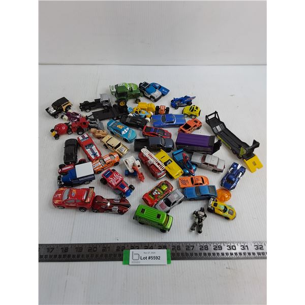 Large Quantity of Assorted Mostly Die-Cast Toy Vehicles