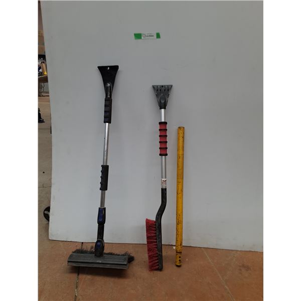 *(2) Vehicle Snow Brushes/ Ice Scrapers Up To 3ft, Handle to Floor Jack- Cannot Ship