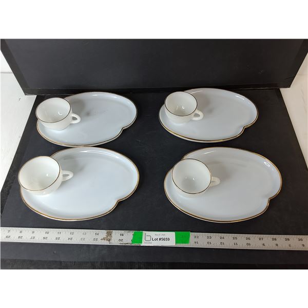 (4) Glass Mugs & Plates with Gold Trim