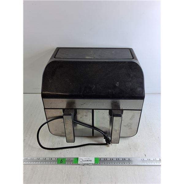 Gourmia Air Fryer - Powers On, As Is 15" x 11" x 13" , Pickup Preferred