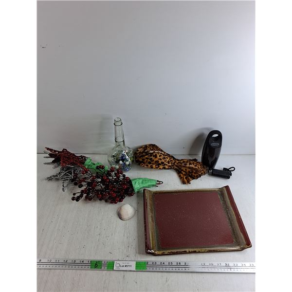 Umbrella, Sea Shell, Ceramic Serving Tray 13" x 10", Christmas Decor, Marbles