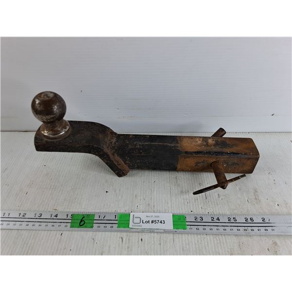 Trailer Hitch with 2" Ball