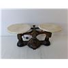 Image 3 : Vintage Ohaus Balance Scale with Weights