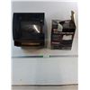 Image 1 : Paper Tower Dispenser and Wet/Dry Canister Vacuum (untested)missing hose