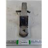 Image 1 : (1) 2" Trailer Hitch
