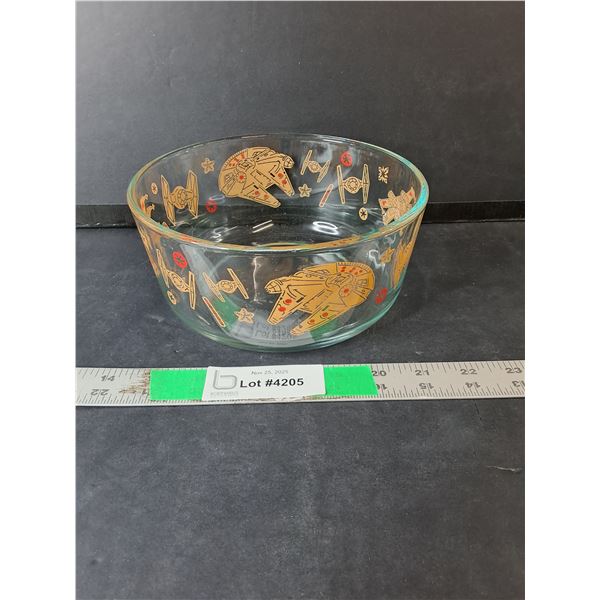 Star Wars Themed Pyrex Bowl 7.25"- No Lid