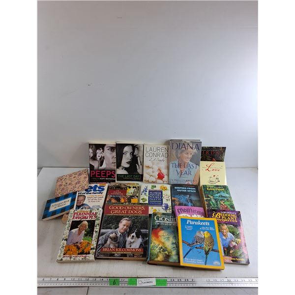 Various Books - Lauren Conrad, Lois Hole, Robin Hood