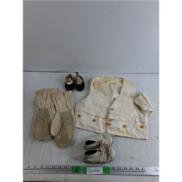 Vintage: Toddlers Shoes, R.W Forsyth Vest, Mittens