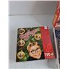 Image 2 : 1000 & 750 pc Jigsaw Puzzles - (White Mountain-Crazy Santas,  A Christmas Story) - Complete
