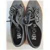 Image 5 : Mens DC Sneakers - Size 12 - Like New