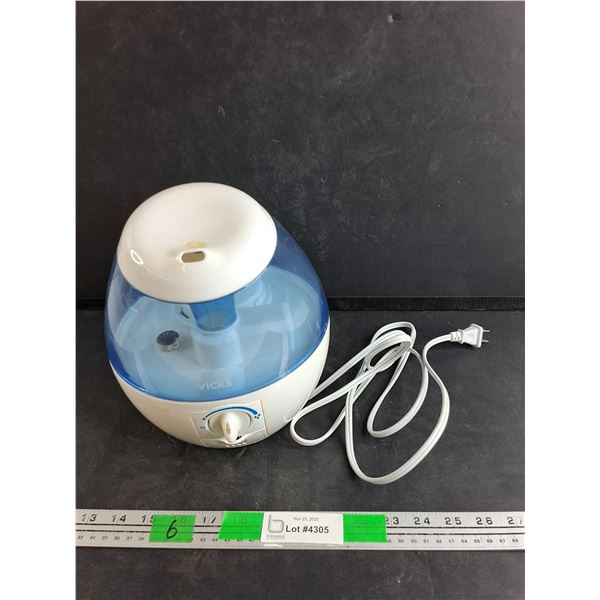 Vicks Vaporizer - Powers On, As Is