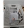 Image 2 : King Size Blanket & Laundry Hamper 24" x 17' x 13.5", Cannot Ship.