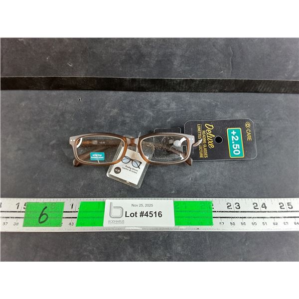 +2.50 Deluxe Reading Glasses