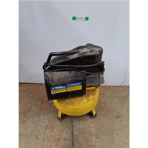 *Power Fist 2HP 5 Gallon Electric Air Compressor - Powers On, As Is , Cannot Ship