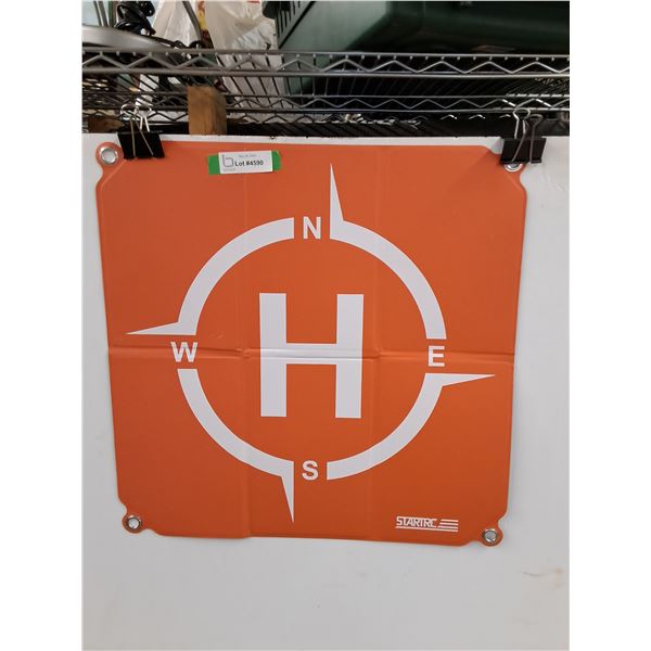 Startrc Compass Mat 21" x 21"