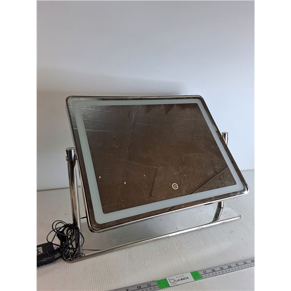 Vanity Light Mirror- Works, L 19.5" H 15.5"