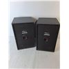 Image 2 : (2) Yamaha Speakers 12.5" Tall & Remote-Untested