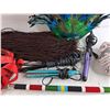 Image 4 : Wig, Carnival Mask, Hair Straighteners, Ratchet Strap, Misc