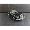 Image 4 : 1:18 Scale Ford Thunderbird